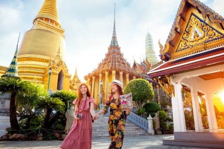 10 Essential Thai Phrases Every Traveler Should Know (2025 Guide)