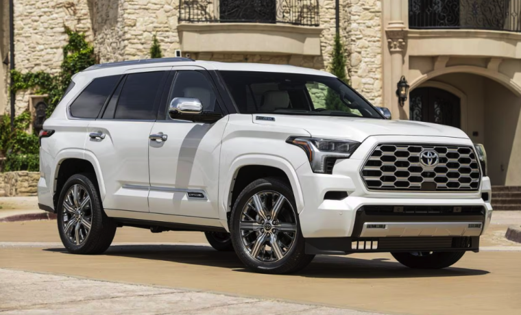 Toyota Sequoia 4dr SUV